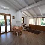 Orchidea - Indipendente Con Giardino Privato E Aria Condizionata Marina di Campo