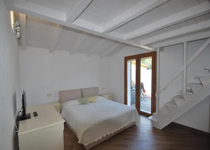 Orchidea - Indipendente Con Giardino Privato E Aria Condizionata 아파트