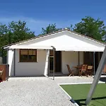 Orchidea - Indipendente Con Giardino Privato E Aria Condizionata 아파트 *